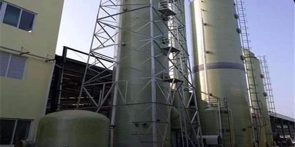 玻璃鋼洗滌塔可以用多久？這位宜興客戶說耀先出品長達(dá)50年