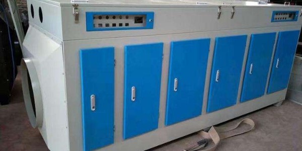 <i style='color:red'>光催化</i>氧化設(shè)備的7個(gè)優(yōu)點(diǎn)您知道幾個(gè)？耀先環(huán)境來(lái)告訴您！